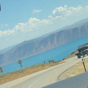 Meet your Posher, Darbe